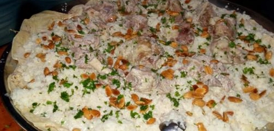 وصفات شهية لعزائم الغداء