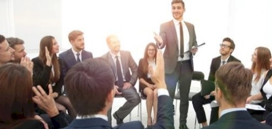 أساليب القيادة الإدارية الفعّالة