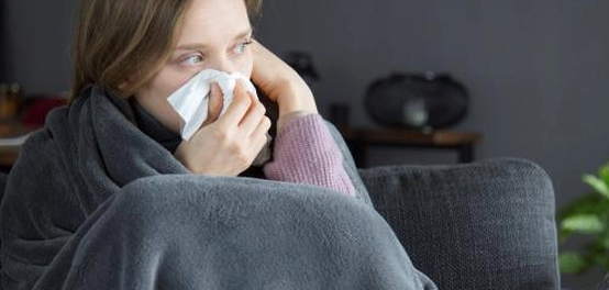 الأمراض المنقولة عبر اللعاب: دليل شامل