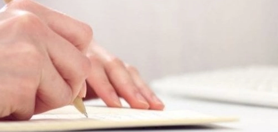 أمثلة توضيحية على أنواع التوكيد في اللغة العربية