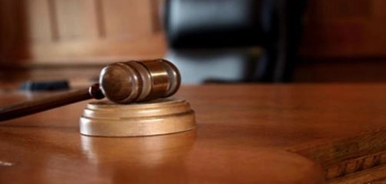 نظرة متعمقة على أنواع المحاكم حول العالم