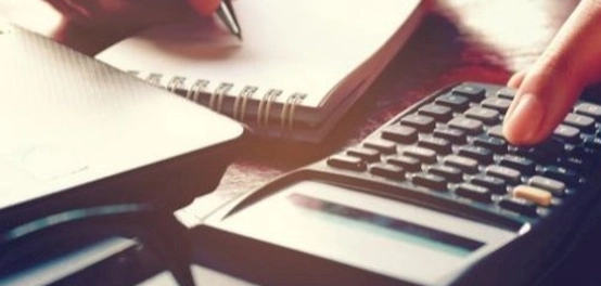 أنواع اللوغاريتمات: شرح شامل