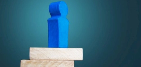 نماذج التأثير الإيجابي والسلبي