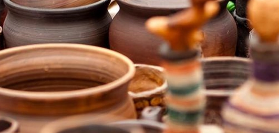 عوالم الإبداع: رحلة عبر أنواع الفنون