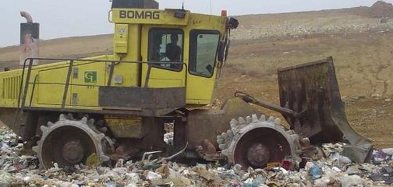 النفايات المنزلية: التعريف، المشاكل، وطرق الإدارة