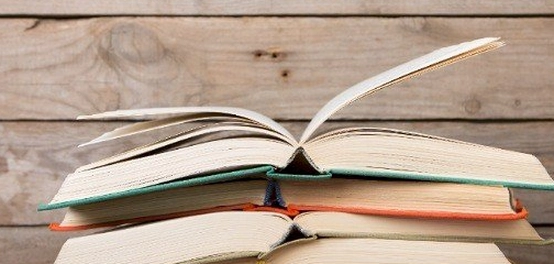 استكشاف النصوص: دليل شامل للقراءة التوجيهية