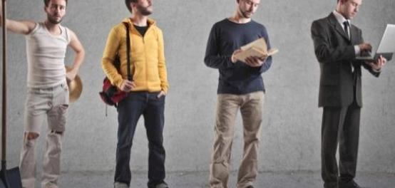فهم التطور الاجتماعي: رحلة المجتمعات عبر الزمن