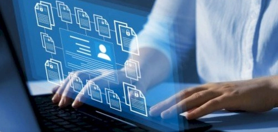 فهم البيانات، المعلومات، والمعرفة