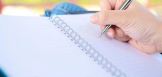 تنوعات خبر ليس