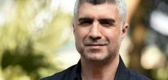 أوزجان دينيز: نجم الغناء والتمثيل التركي