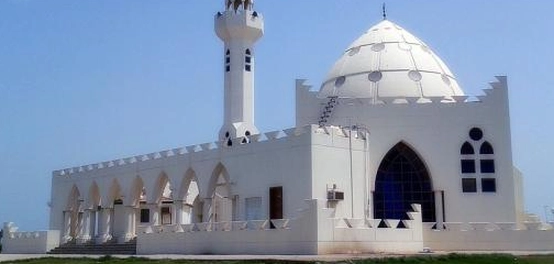 أهمية دور المسجد في حياة الفرد والمجتمع