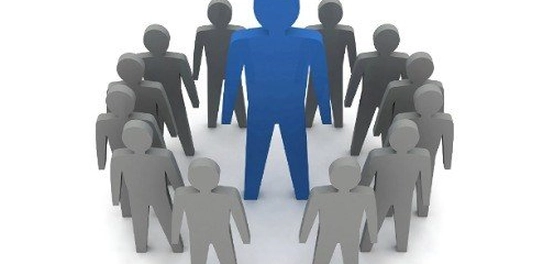 أهمية القدوة الصالحة وأمثلة ملهمة
