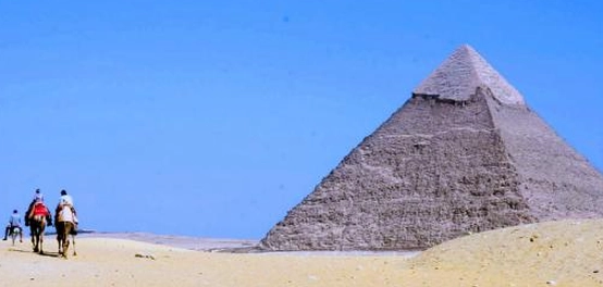 السياحة المصرية: دعامة اقتصادية وثقافية