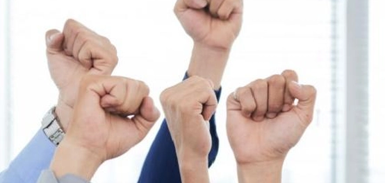 أهمية التعاون والتكاتف بين الأفراد والمجتمعات