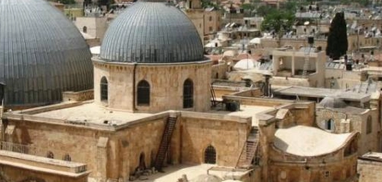 كنيسة القيامة: تاريخها، موقعها، وأهميتها