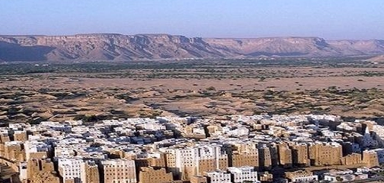 حضرموت: موقعها، اقتصادها، ومناخها