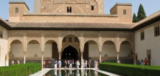 رحاب الأندلس: تاريخها، حدودها، وإرثها الخالد