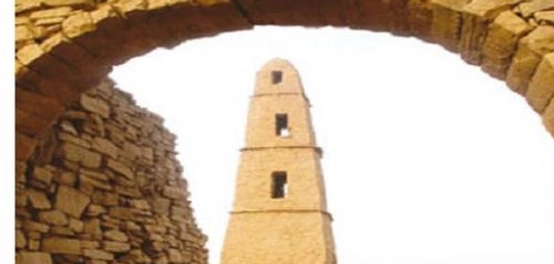 تاريخ بناء أول مئذنة إسلامية
