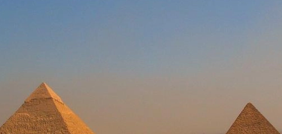 عجائب الدنيا: أسرار الأهرامات المصرية