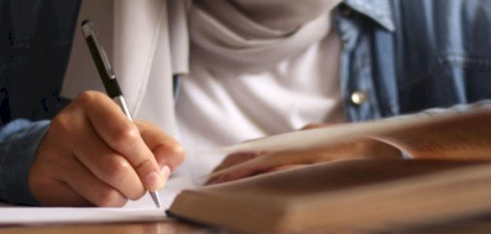 دراسة اسم الفاعل واسم المفعول في اللغة العربية