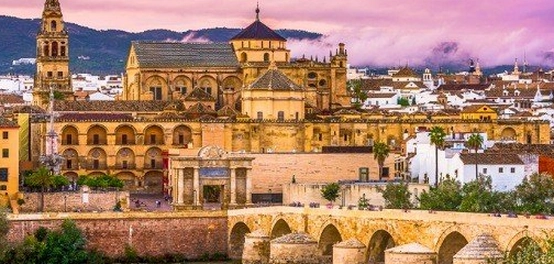 مسجد قرطبة: تاريخه، موقعه، ومعالمه المعمارية