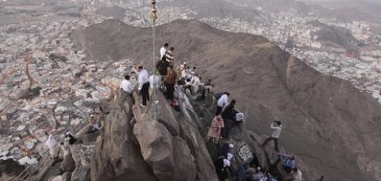 موقع جبل الرحمة وفضائله