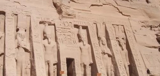 مسكن قوم ثمود: الحجر أم حضرموت؟