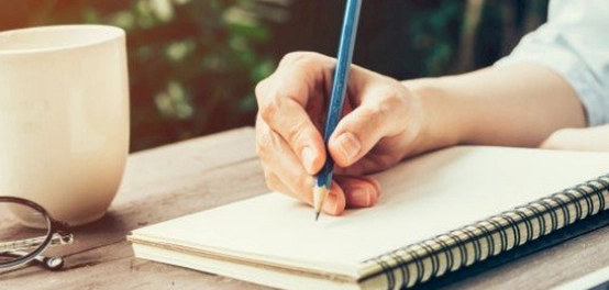 أجمل العبارات التي تلامس القلب
