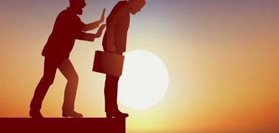 اتق شر من أحسنت إليه: أصلها ومعناها وشواهدها