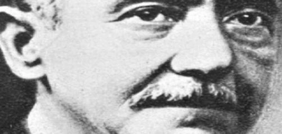 أبا الزهراء قد جاوزت قدري بمدحك &#8211; قصيدة أحمد شوقي في مدح الرسول