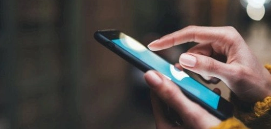 إيجابيات وسلبيات الهاتف النقال وتأثيره على حياتنا