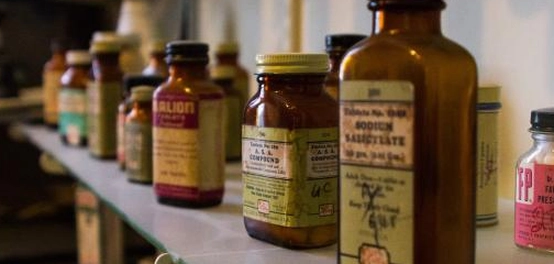 إسهامات العلماء المسلمين في الطب