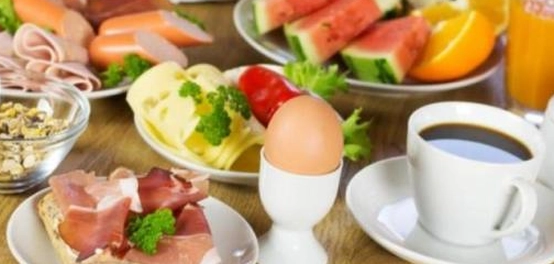 الأطعمة الغنية بفيتامين د وأهميته للصحة