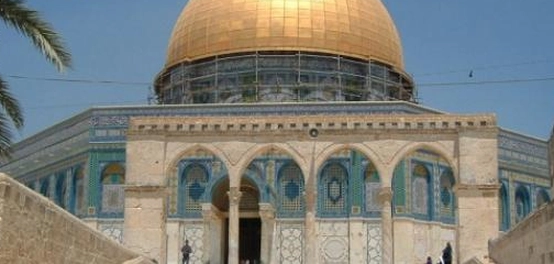 الآثار التاريخية في فلسطين: جولة في عمق الحضارات