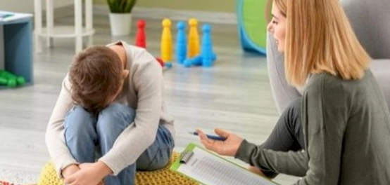 اضطراب اللغة البراجماتية: الأعراض والأسباب والعلاج