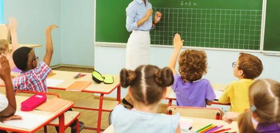 الطرق التقليدية في التدريس: استراتيجيات فعالة عبر الزمن