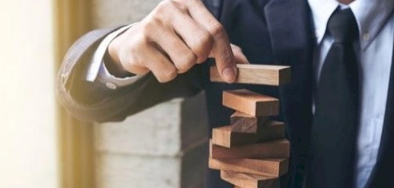 استراتيجيات فعالة لاتخاذ القرارات بثقة وموضوعية