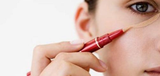 دليل شامل لاستخدام الكونسيلر واختياره بشكل مثالي