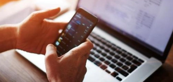 استخدام الإنترنت في البحث عن عمل: نصائح وطرق فعالة