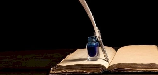أجمل القصائد الشعرية التي تعبر عن المشاعر الإنسانية