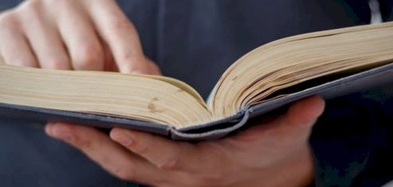 وقفات مع حديث: ألا أنبئكم بأكبر الكبائر؟