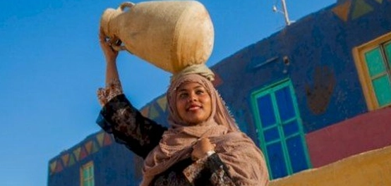 الأزياء التراثية في أسوان: نظرة على الأناقة النوبية