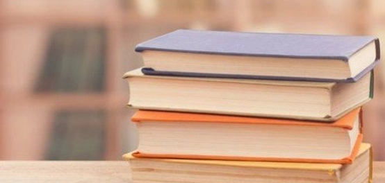 قيس بن ذريح: نظرة في خصائص وميزات شعره العذري الفنية والجمالية