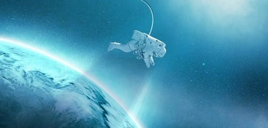 المحددات المؤثرة في قوة جاذبية الأرض للأجسام