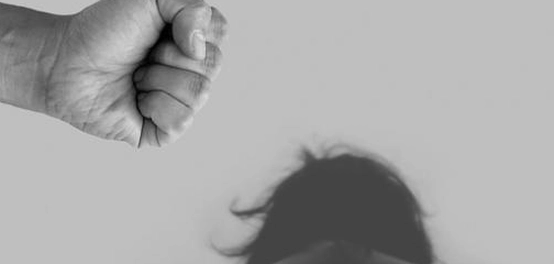 موقف الإسلام من الإساءة إلى المرأة