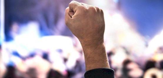 الترابط بين الأمن السياسي والاجتماعي: نظرة شاملة