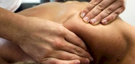 الاستشفاء عبر التدليك: دليل شامل