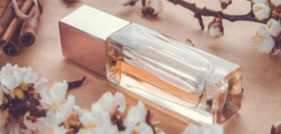 أريج الماضي: الروائح العطرة في الحضارة العربية