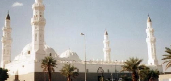 استكشاف مسجد قباء وفضائله