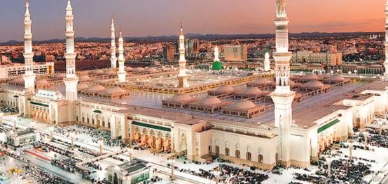فضل الصلاة في المسجد النبوي وآداب الزيارة